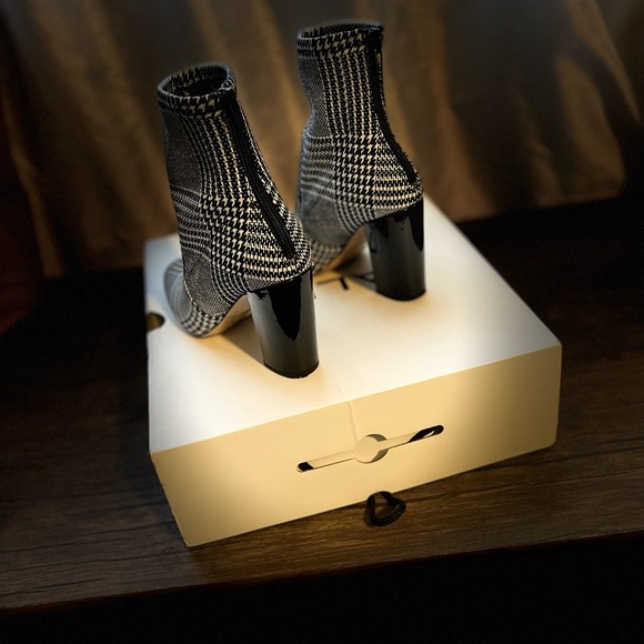 ALDO LOVELEE bootie - Picture 6 of 6